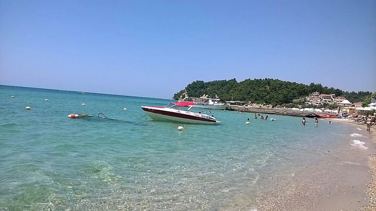 Beachside House Siviri